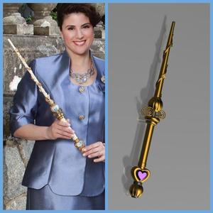 Descendants: The Rise of Red Fairy Godmother the magic wand Cosplay