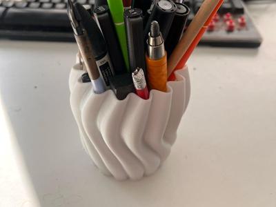Pen holder