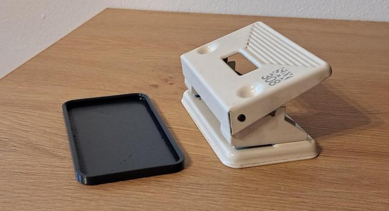 Replacement base cover for SAX 308 hole punch