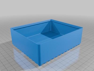 DecFinity 13x11 (130mm x 110mm) undivided bin