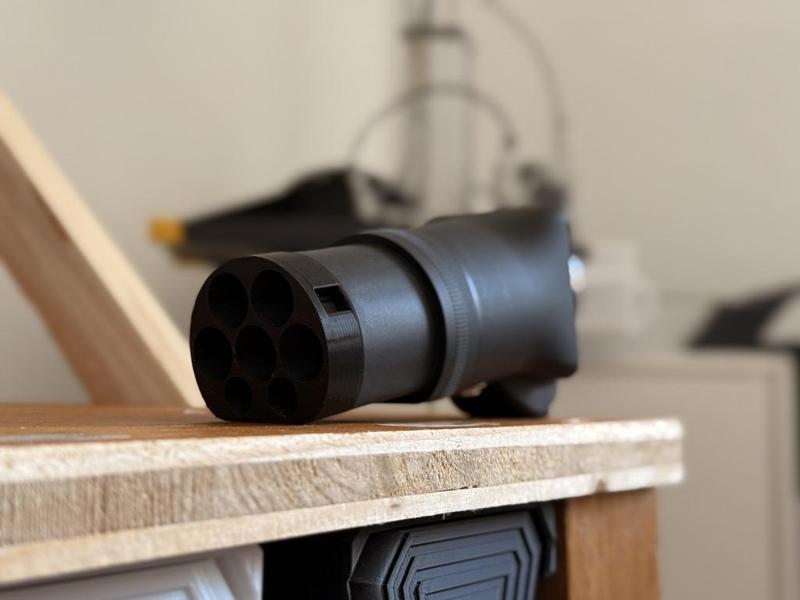 Mennekes male extension Type 2 for Schuko Adapter without locking mechanism (typical AliExpress versions)