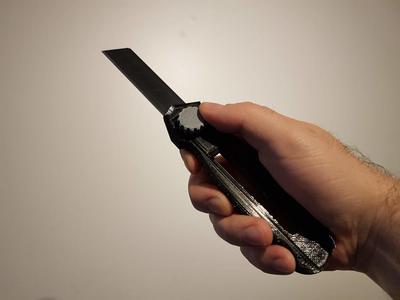Box cutter, rounded bolt mod