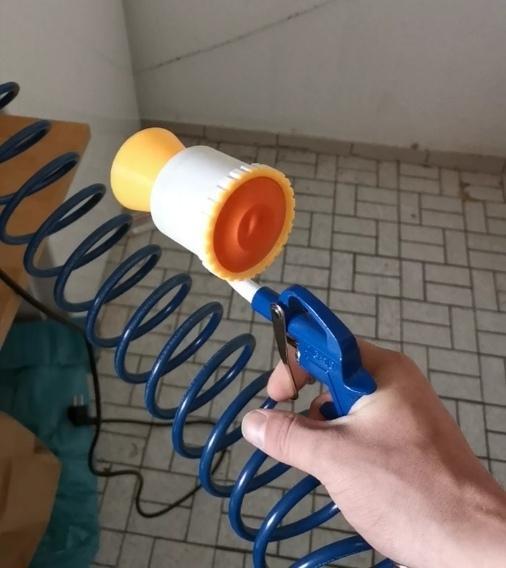 Compressor gun air horn