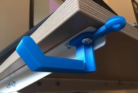 Headphone hanger for Ikea SKARSTA desk