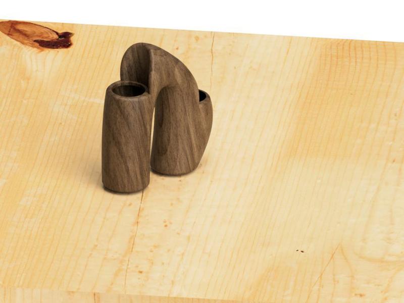 Heel-Inspired Brush Stand