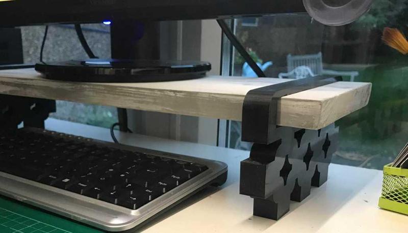 shelf support
