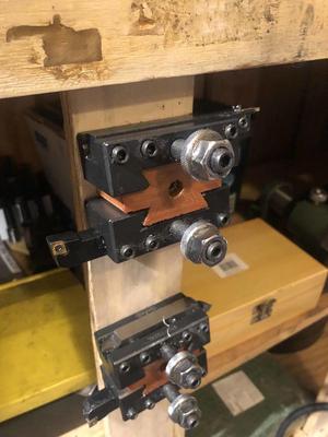 Aloris AXA Tool Holder V2