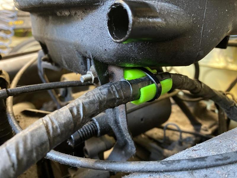 Citroen 2cv anti-chafe Wiring harness bracket 