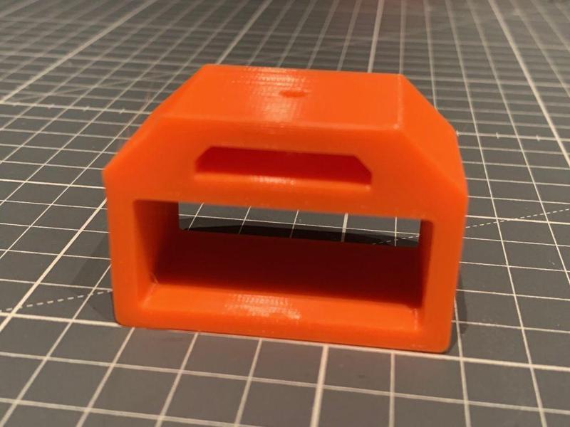 Logitech_C920_mount