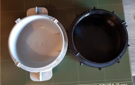 Headlight dust cap for Subaru Legacy.