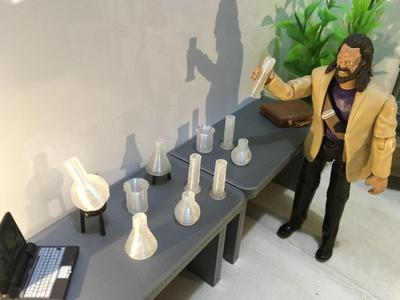 Lab Glassware (1:18 scale)