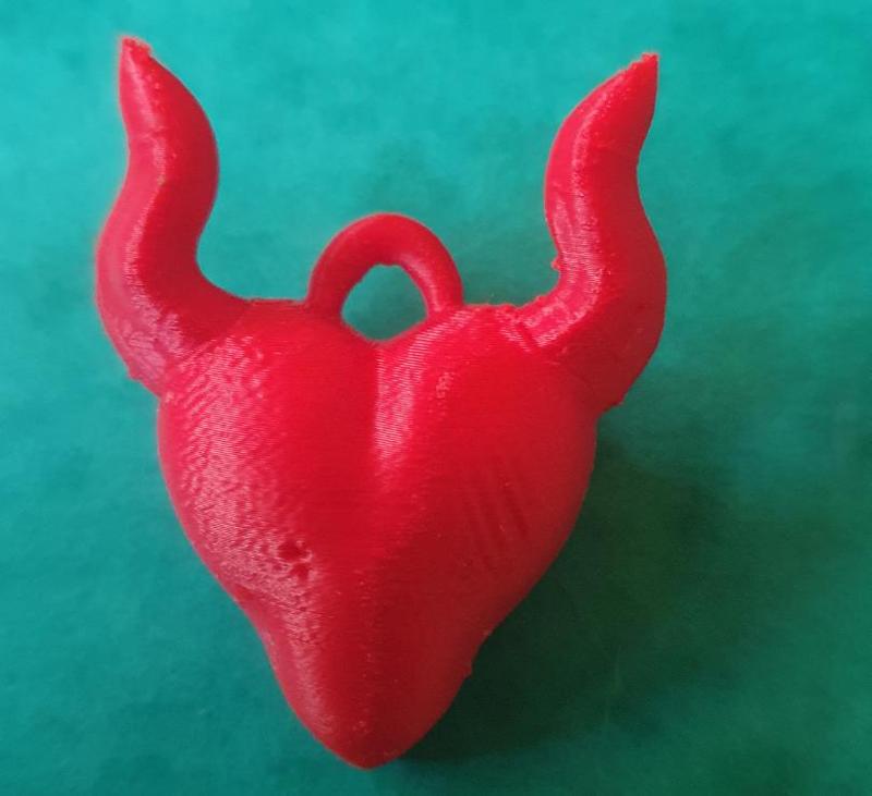 peendant heart demon