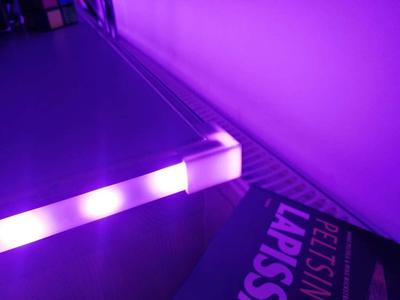 LED strip channel corner