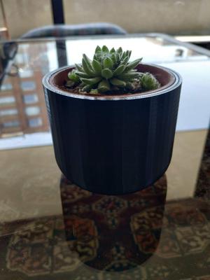 Plant pot