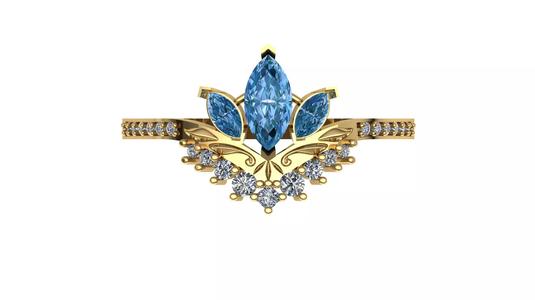 Crown ring with diamonds