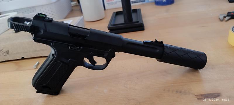 AAP 01 SILENCER & GIFT