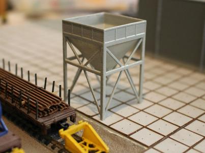 N Scale Aggregate Hopper Bin
