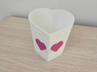 Heart Shaped Pencil Holder 