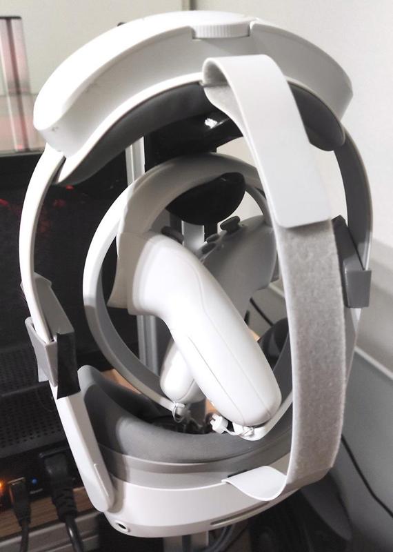 VR-headset & -controller holder made for aluminium profile rigs