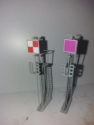 Mechanical signal SNCF PLM square HO