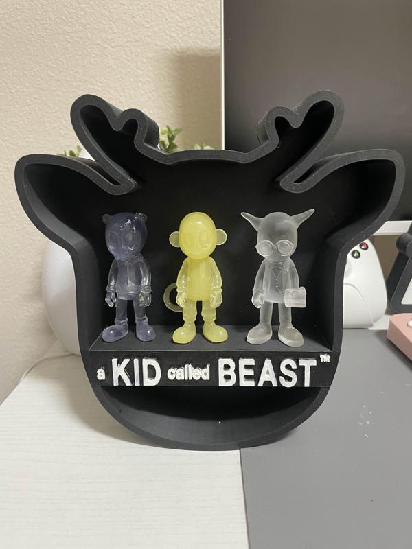 AKCB MINIATURES DEER HEAD DESK SHELF