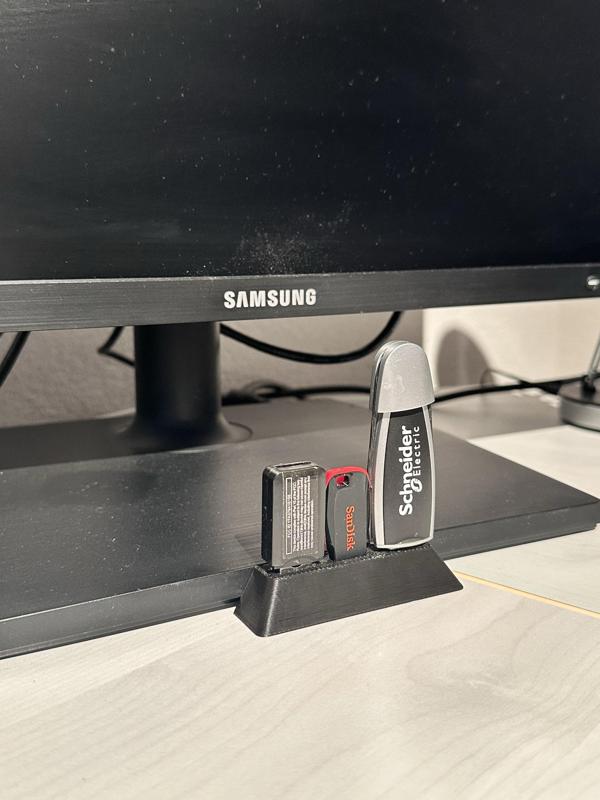 Modular USB Hub Holder for Samsung Monitors (1–13 Ports)