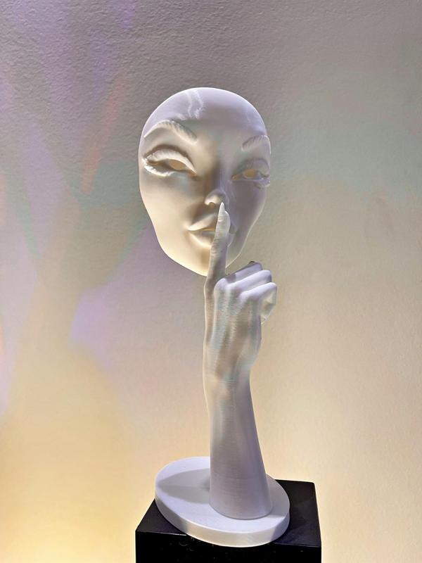 SHHH.. FEMALE STATUE