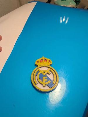 Escudo del Real Madrid por Capas   