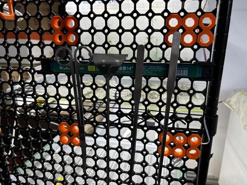 Multiboard holder for magnet tool holder bar   