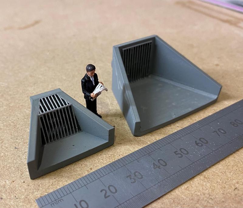 Model Railway Reinforced concrete head wall SPILLWAY OUTFALL