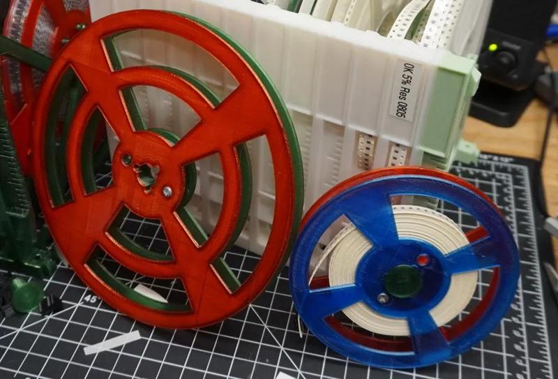 SMD/SMT Reel 180mm and 120mm Spool with Standard Center   