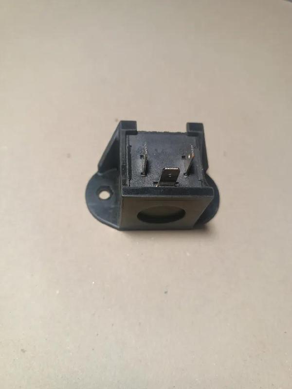 Halterung Blinkerrelais KFZ   