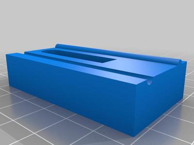 Gripper table saw waste piece 