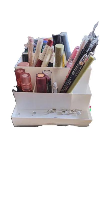 Simple Make-up Holder   