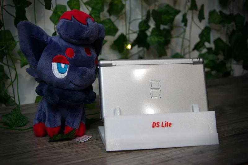 DS Lite Stand   