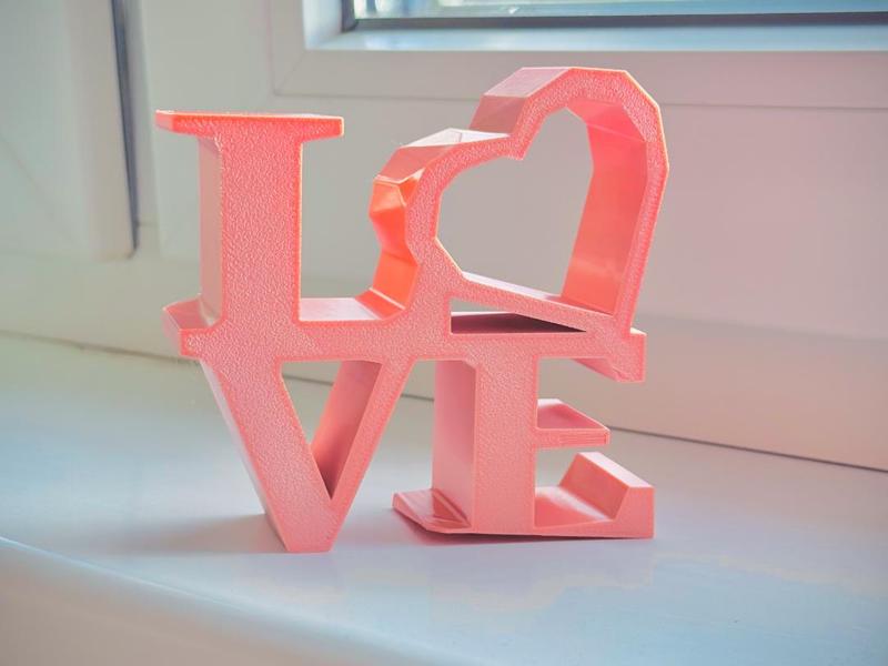 The Low Poly LOVE Decor