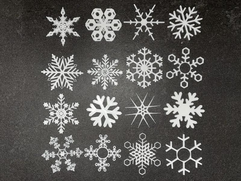 Snow Flakes Christmas / Winter - Collection - 16 Snowflakes (window or gift decoration)   