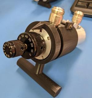 RF attenuator stand/base