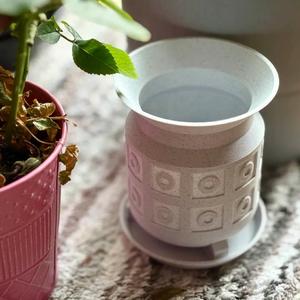 Flowerpot with Drain   