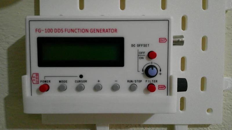 skadis FG-100 function generator holder   