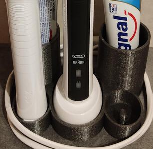 Oral b two toothbrushs and toothpastes holder station