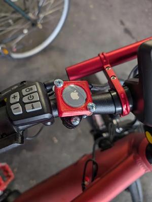 Bike handlebar Airtag mount   