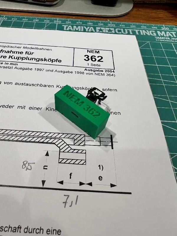 Marklin NEM 362 short coupling tester   