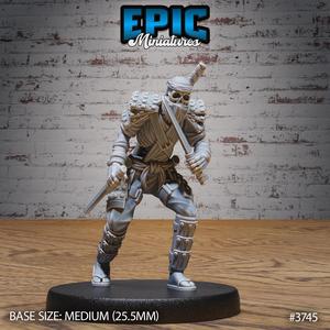 Eastern Skeleton Army Ninja / Undead Soldier / Evil Skelet Warrior / Zombie Fighter / Walking Dead / Graveyard Encounter