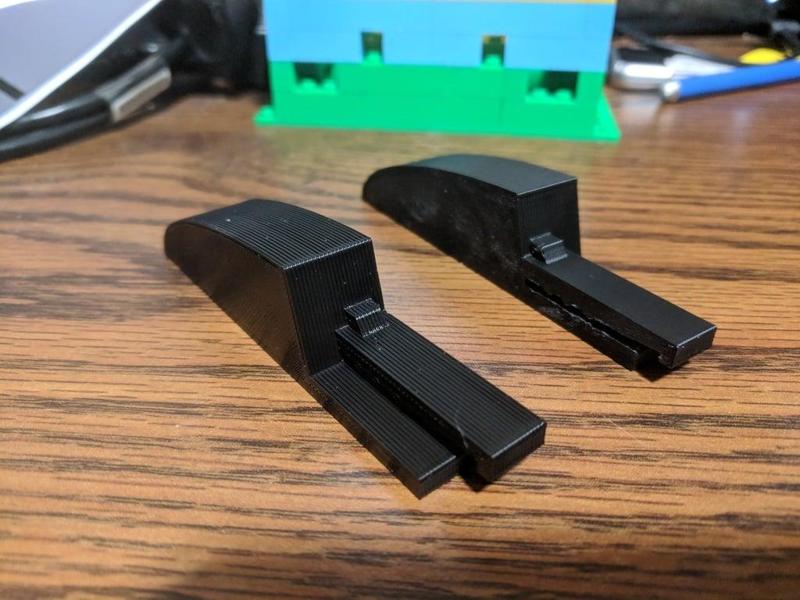 Handed Lasko Box Fan Feet - Supportless?