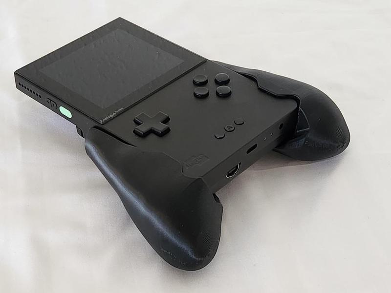 BeefyGrip for Analogue Pocket - console-sized contoured grip