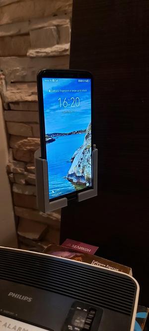 Phone holder for Bed