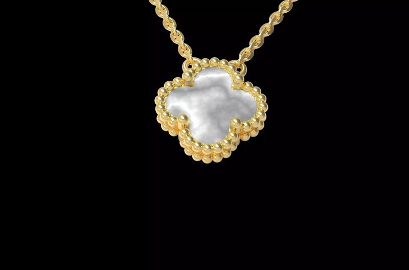 Flower mother of pearl pendant 10mm