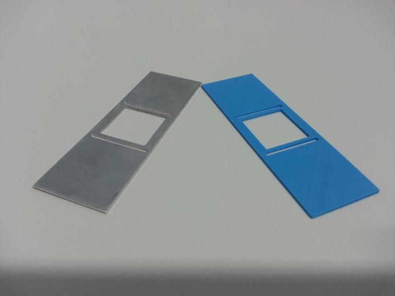 Coverslip chamber to slide adapter