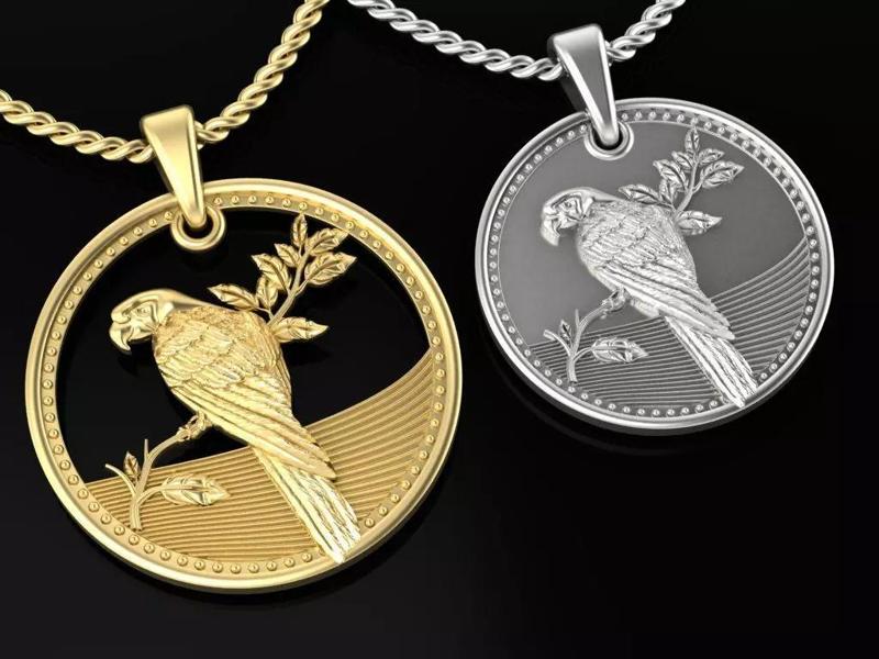 pendant macaw